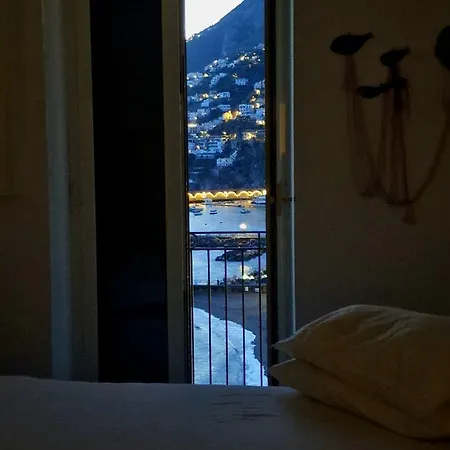 Sea House *
